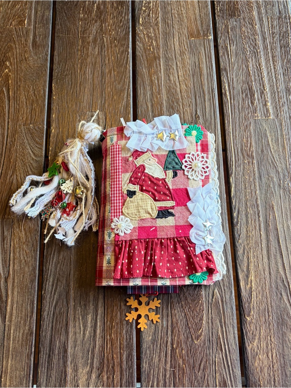 Christmas Junk Journal Santa Silver Stars Holiday 3 Signatures Decorated